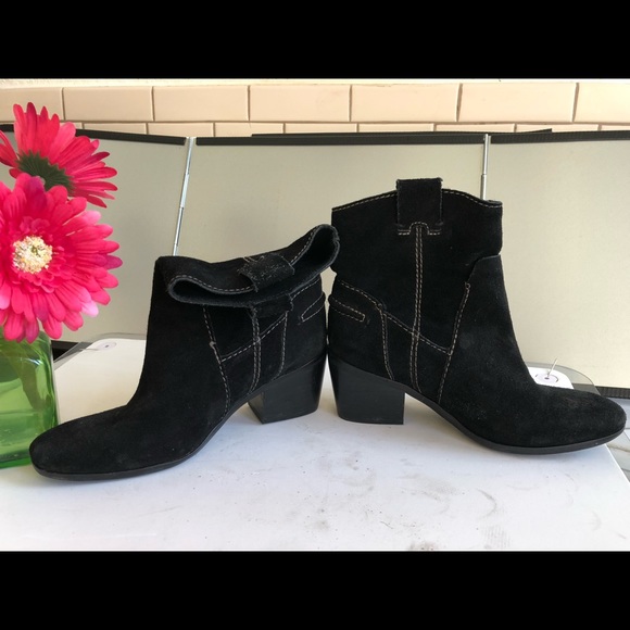 Worn once! - Picture 2 of 3